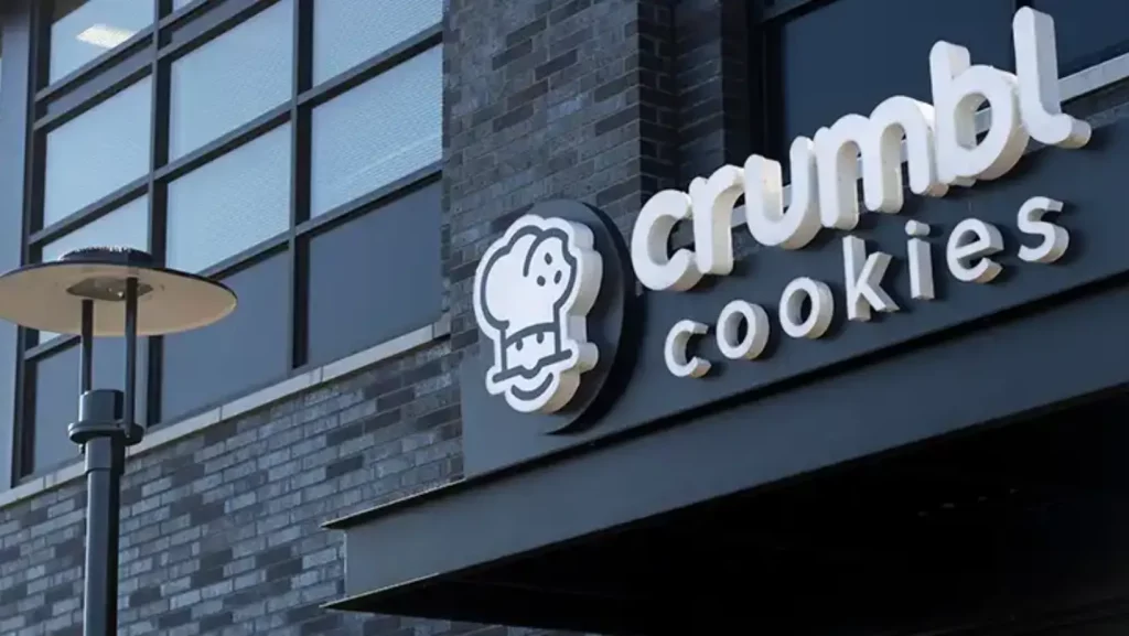 crumbl cookies restaurant